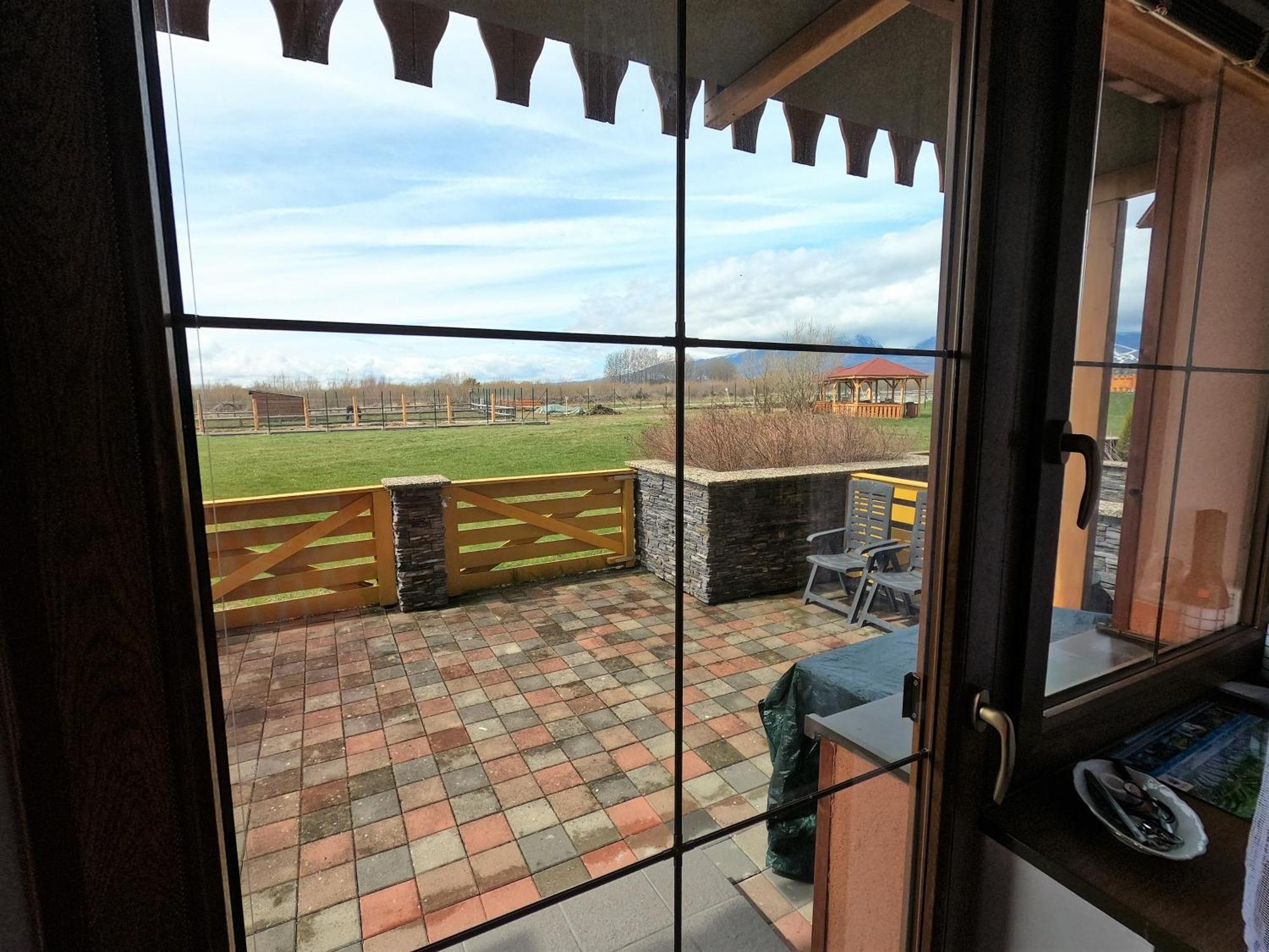Sunny Apartment With Terrace Tatragolf H104 Велка Ломница Екстериор снимка